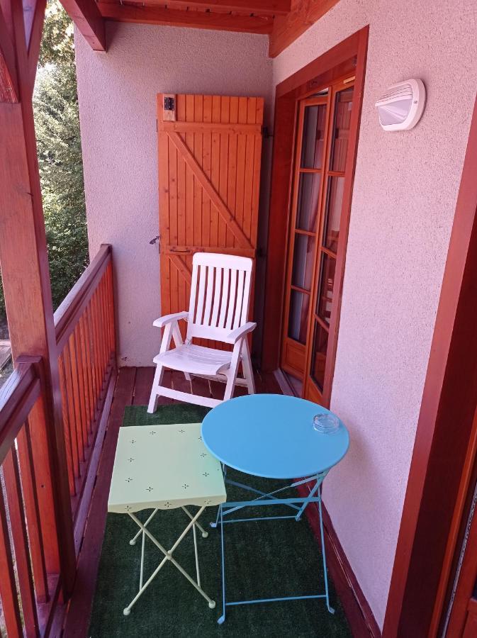 Agreable Appartement Avec Balcon Dans Residence Calme كوتيريه المظهر الخارجي الصورة